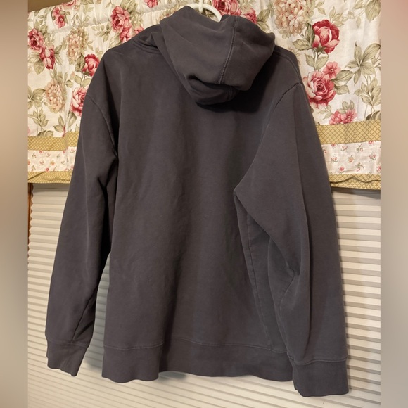 The North Face sweatshirt - Picture 2 of 5